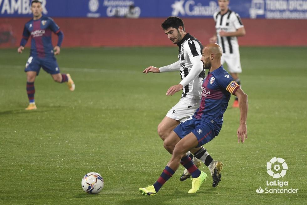 Partido Huesca-Levante