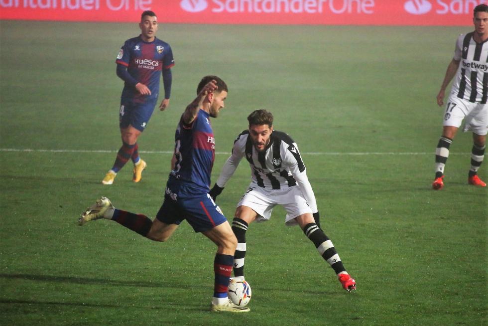 Partido Huesca-Levante