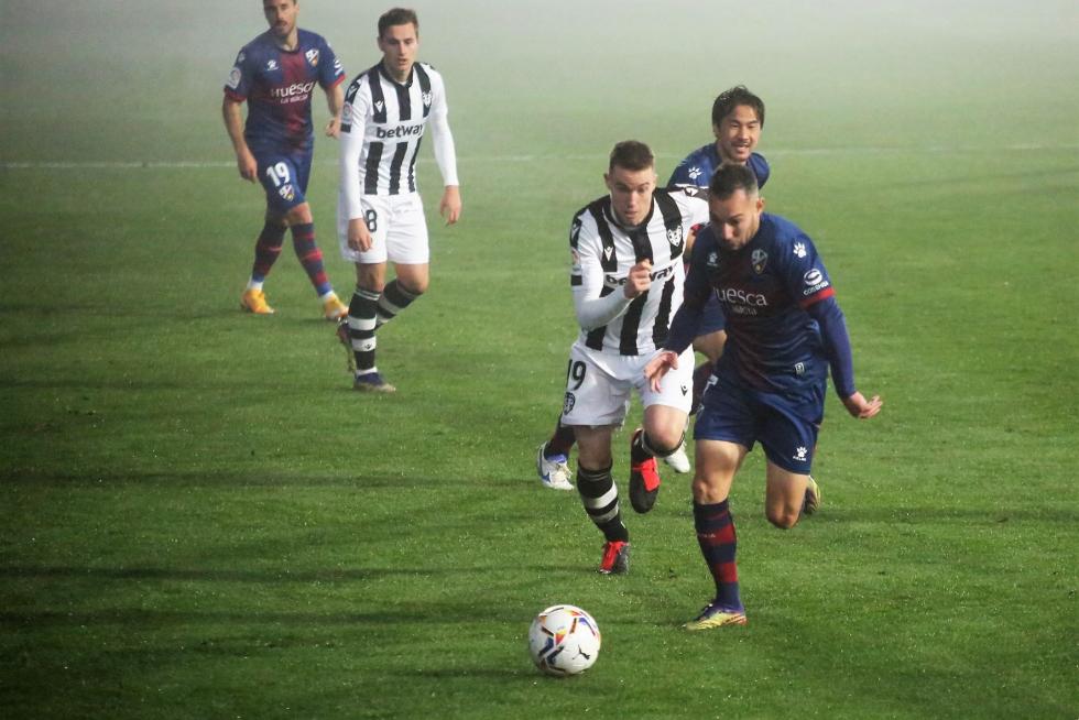 Partido Huesca-Levante