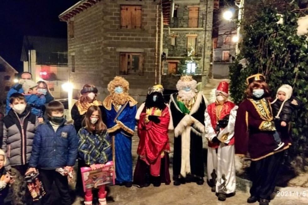 Los reyes magos visitan la provincia de Huesca