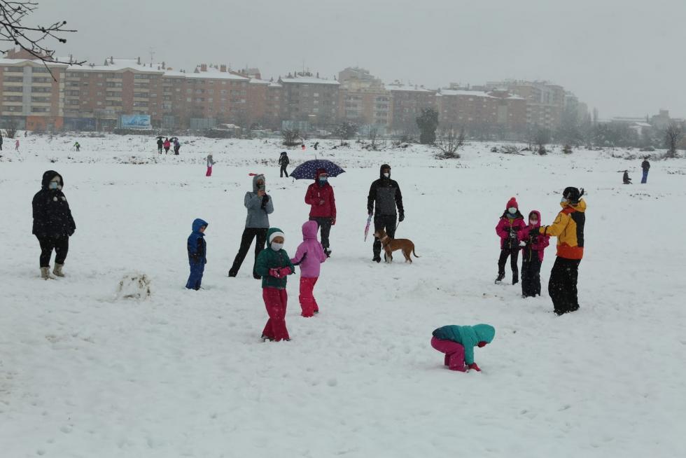 Segunda jornada con nieve por la presencia de Filomena en la provincia de Huesca