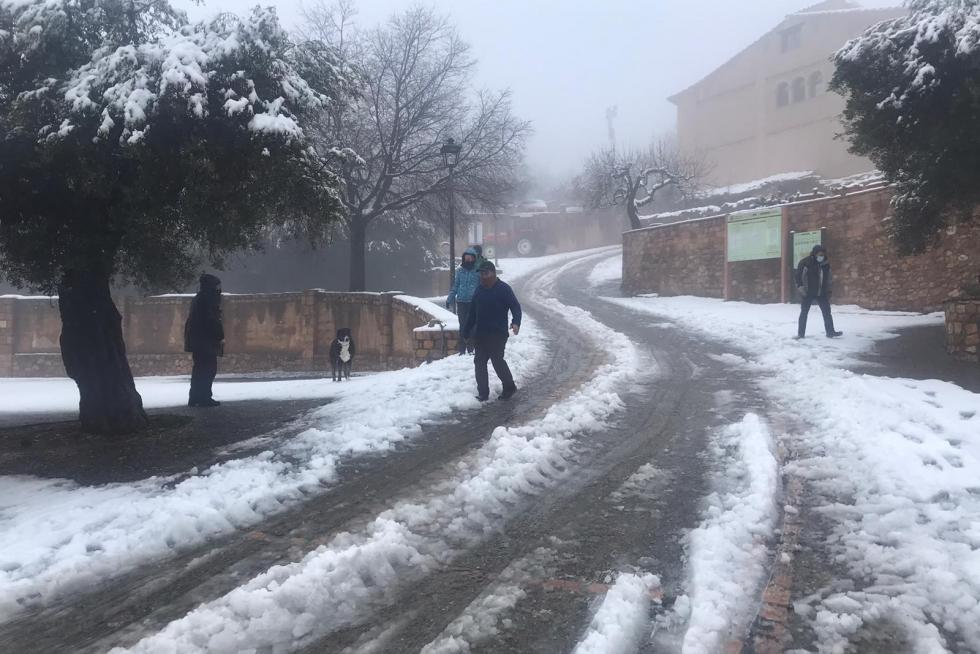 Segunda jornada con nieve por la presencia de Filomena en la provincia de Huesca