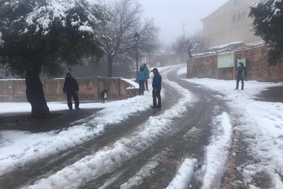 Segunda jornada con nieve por la presencia de Filomena en la provincia de Huesca