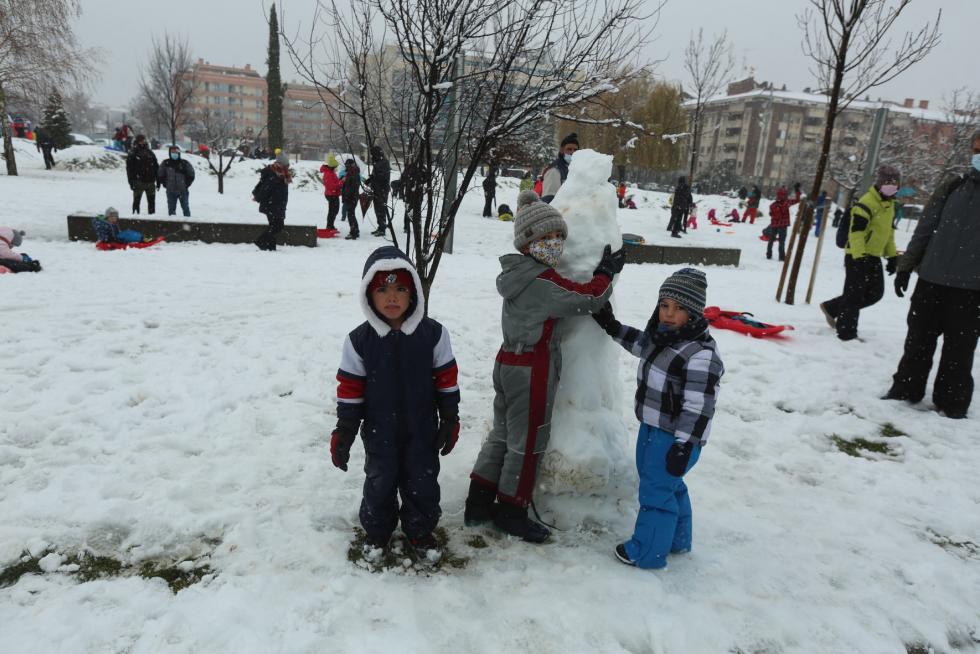 Segunda jornada con nieve por la presencia de Filomena en la provincia de Huesca