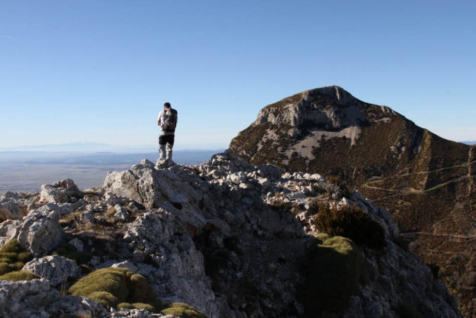Con 12 retos, 12 cimas se busca dar a conocer la comarca La Hoya de Huesca.