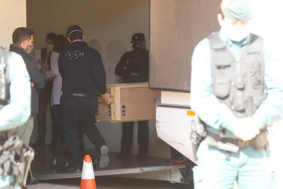 Llega a Barbastro el último lote de arte sacro