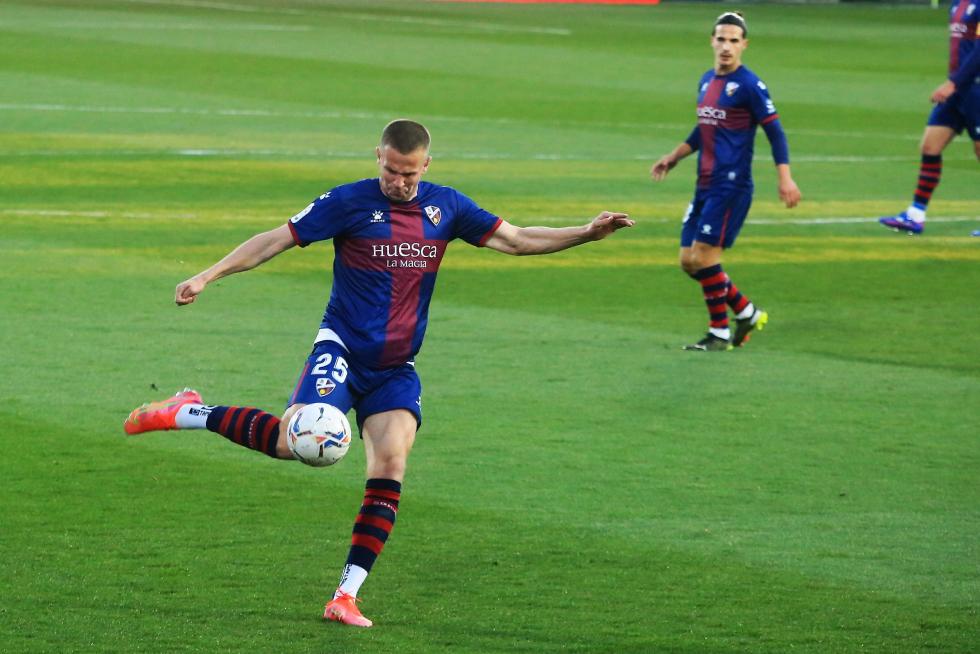 El partido Huesca-Osasuna, foto a foto.