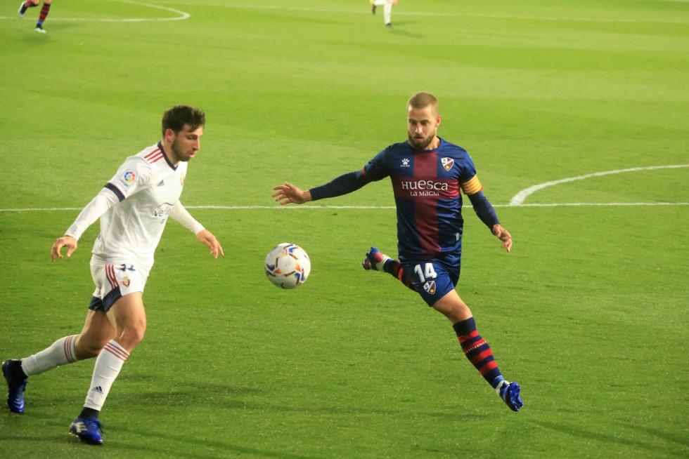 El partido Huesca-Osasuna, foto a foto.