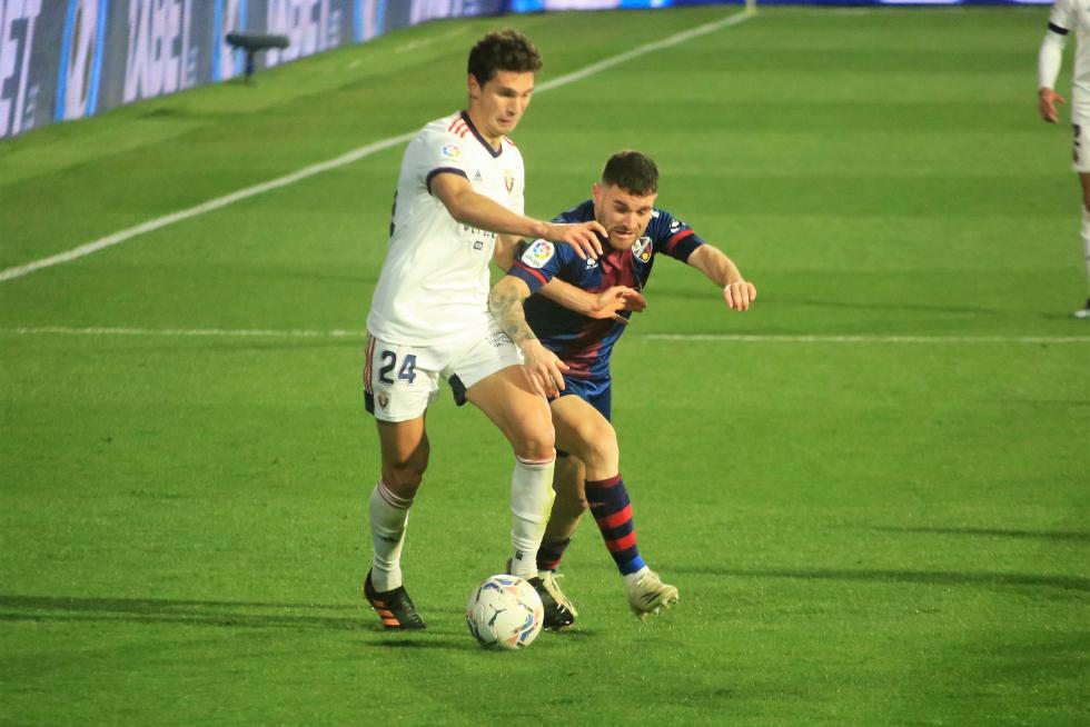 El partido Huesca-Osasuna, foto a foto.