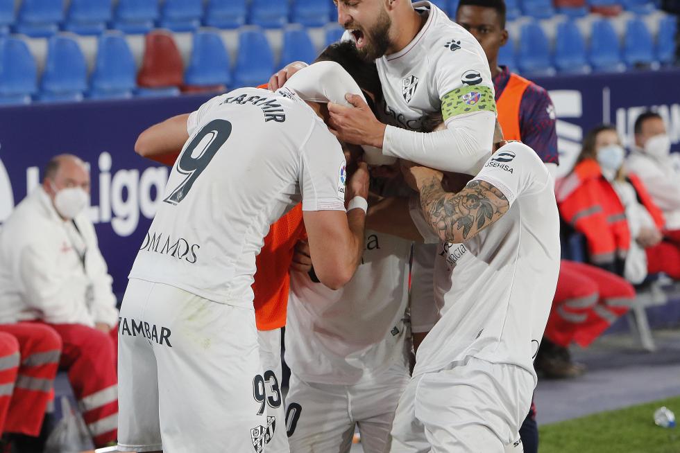Levante - Huesca, segunda parte