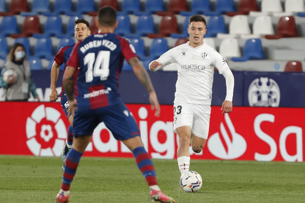 Levante - Huesca, segunda parte