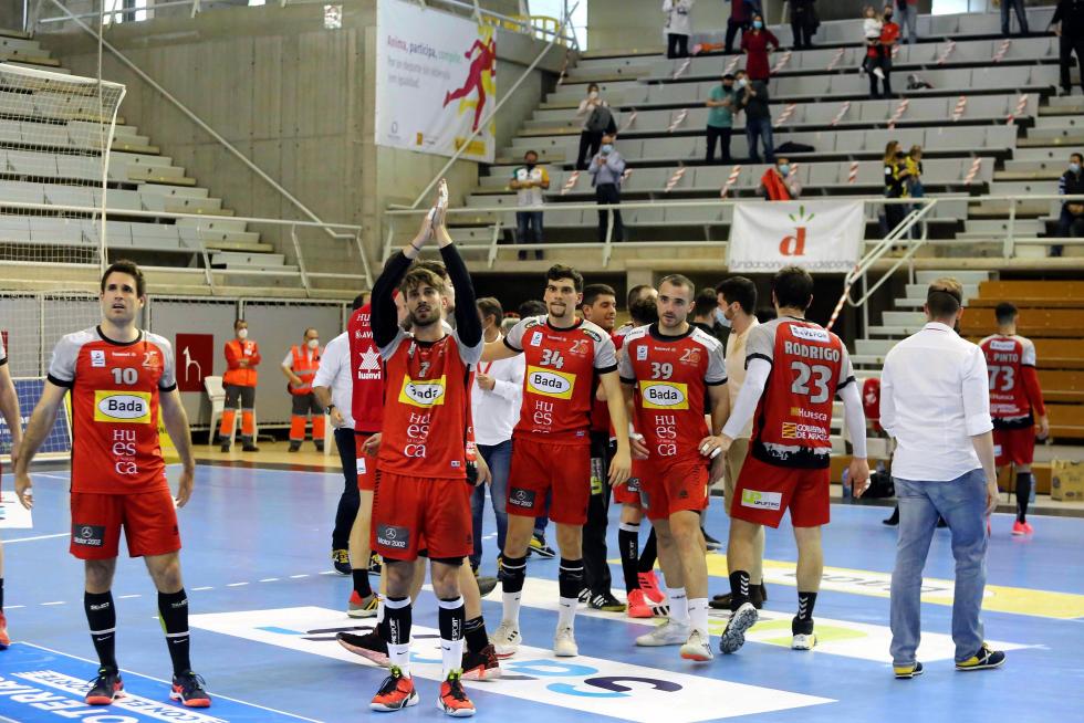 Balonmano. Bada Huesca-Puente Genil FOTO `pablo segura 3 -4 - 21