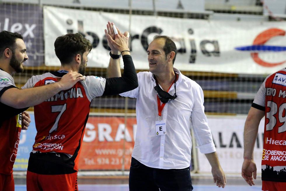 Balonmano. Bada Huesca-Puente Genil FOTO `pablo segura 3 -4 - 21