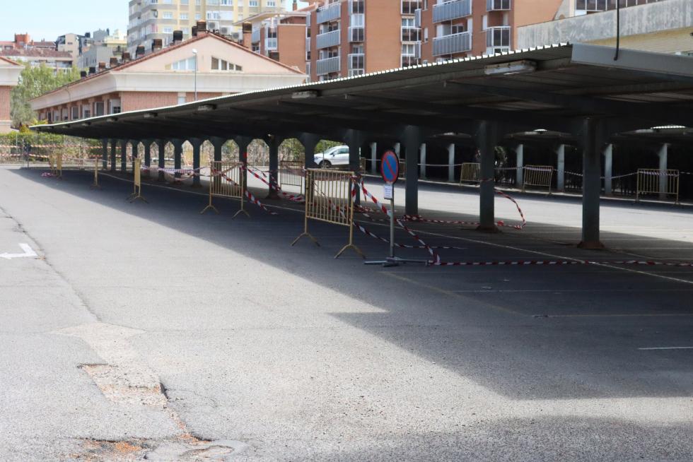 La consejera de Sanidad, Sira Repollés, ha visitado el Hospital San Jorge de Huesca.