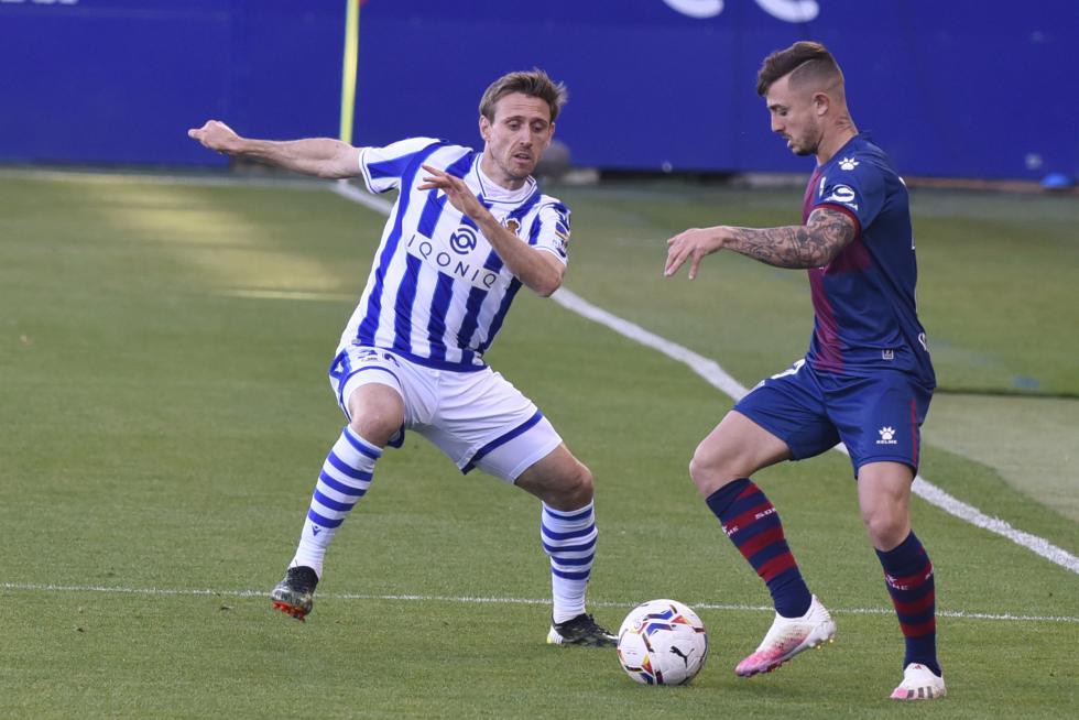 Partido disputado en El Alcoraz.
