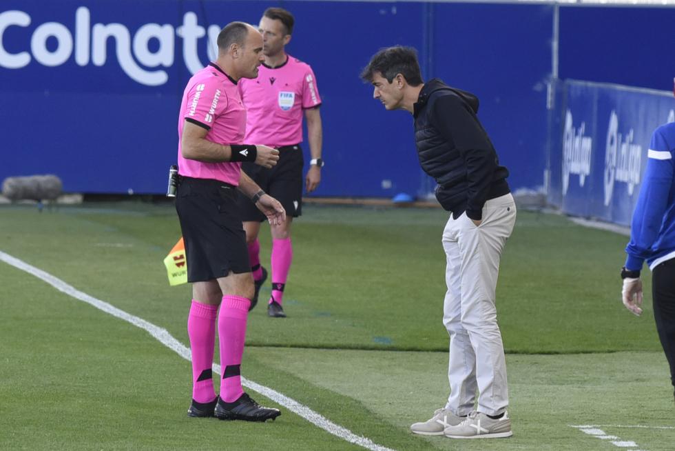 Partido disputado en El Alcoraz.