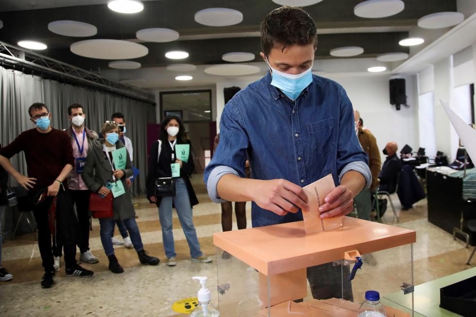 Largas colas y una alta participación en este 4M