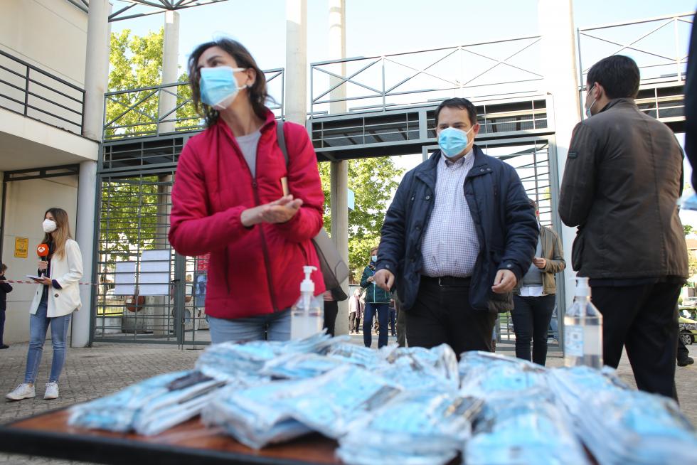 Largas colas y una alta participación en este 4M