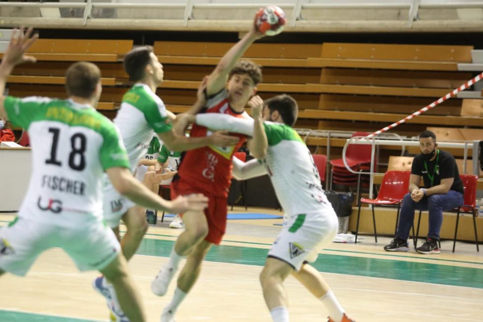 Empate en el Palacio de los Deportes de Huesca