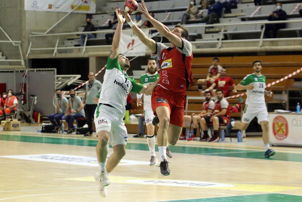 Empate en el Palacio de los Deportes de Huesca.