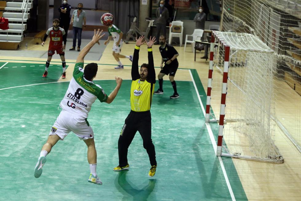 Empate en el Palacio de los Deportes de Huesca.