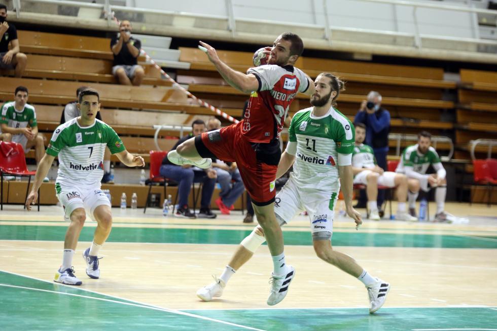 Empate en el Palacio de los Deportes de Huesca.