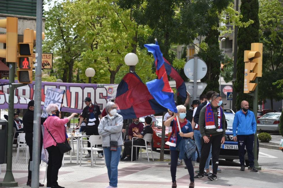 La hinchada de los azulgranas toma las calles.