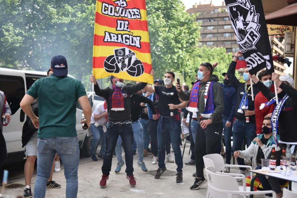 La hinchada de los azulgranas toma las calles.