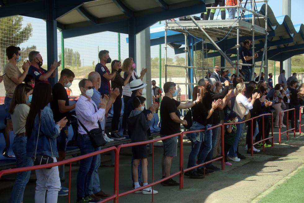 Se desborda la alegría, el equipo oscense ha conseguido su sueño.