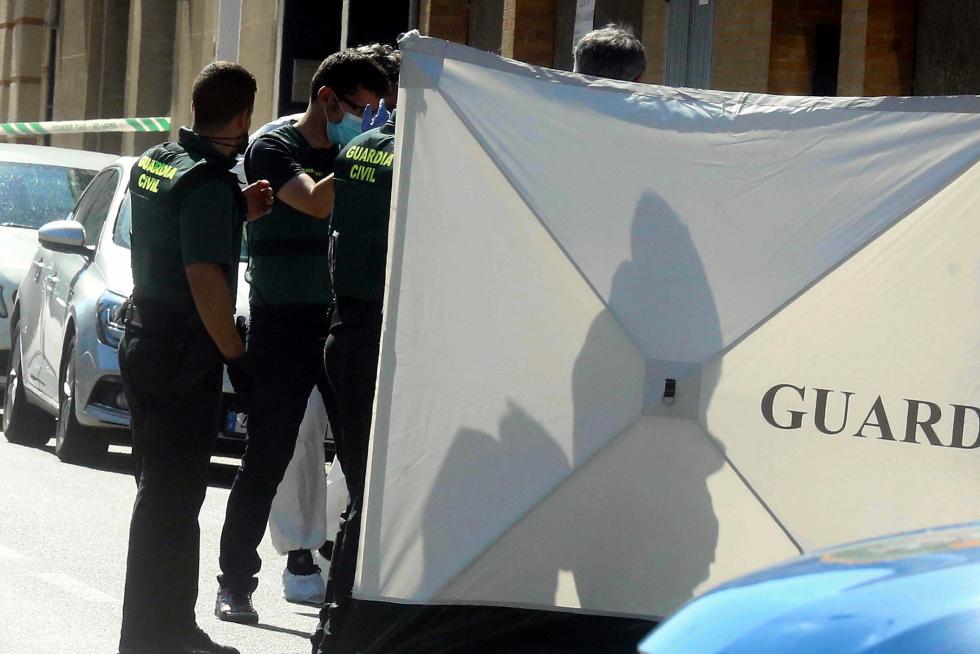 Una mujer ha sido asesinada presuntamente por su pareja