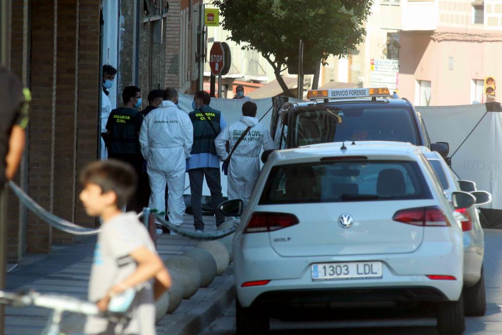Una mujer ha sido asesinada presuntamente por su pareja