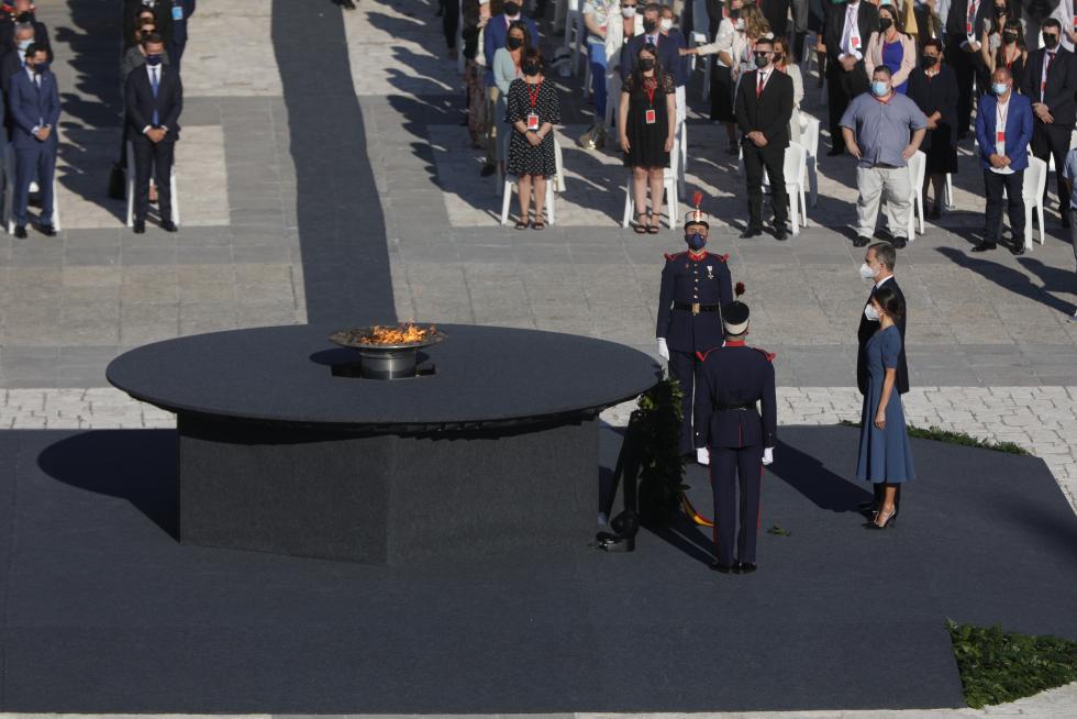 acto de Estado cargado de emoción que ha combinado el homenaje a las víctimas de la covid