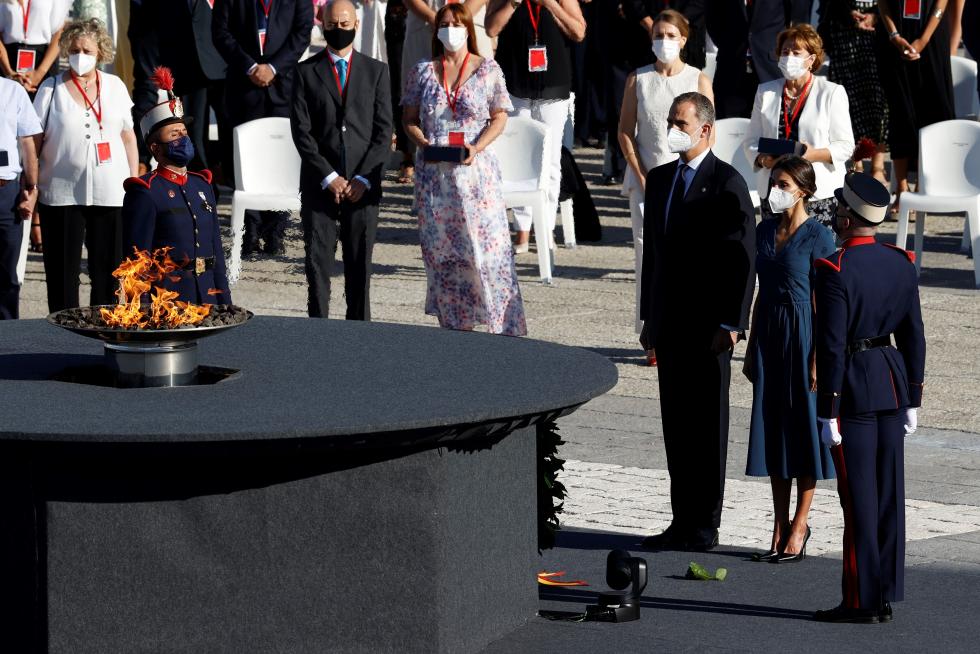 acto de Estado cargado de emoción que ha combinado el homenaje a las víctimas de la covid