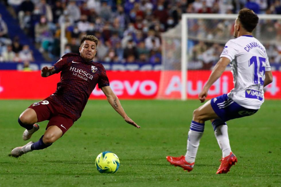 El Huesca se enfrenta al Zaragoza en la Romareda.