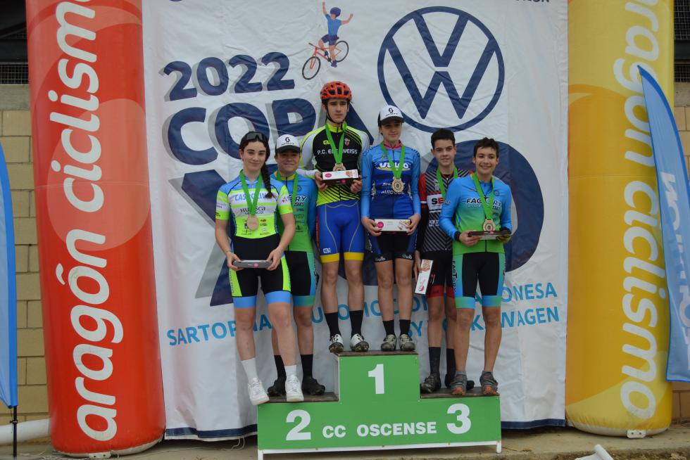 Casi dos centenares y medio de bikers han tomado parte en una gran mañana de ciclismo.