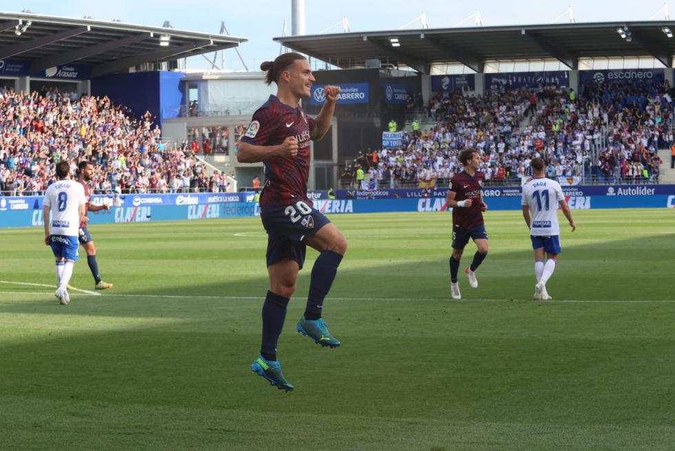 El Huesca marca el primer tanto del encuentro