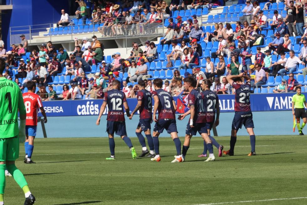 El partido en imágenes.