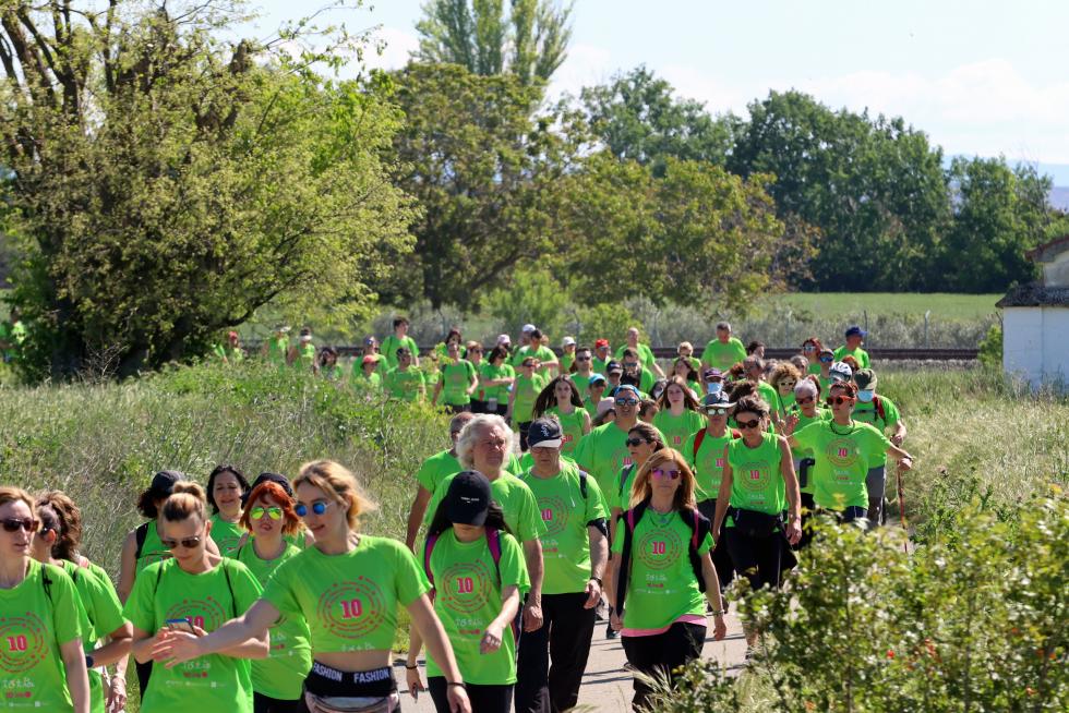 Los "marchosos" recorren los 18 kilómetros de la ruta