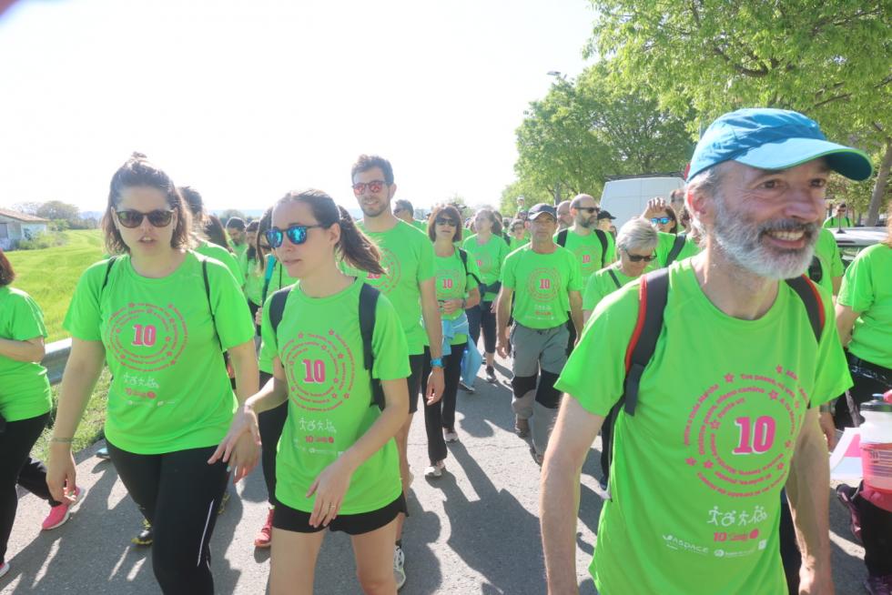 Los "marchosos" recorren los 18 kilómetros de la ruta