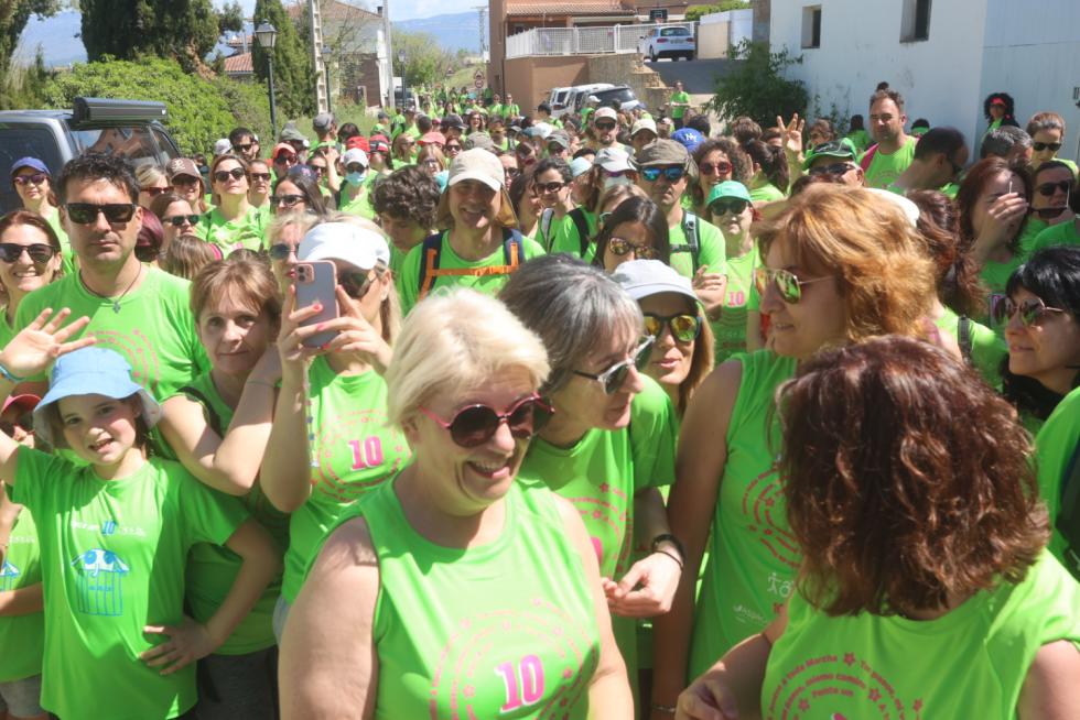 Los "marchosos" recorren los 18 kilómetros de la ruta