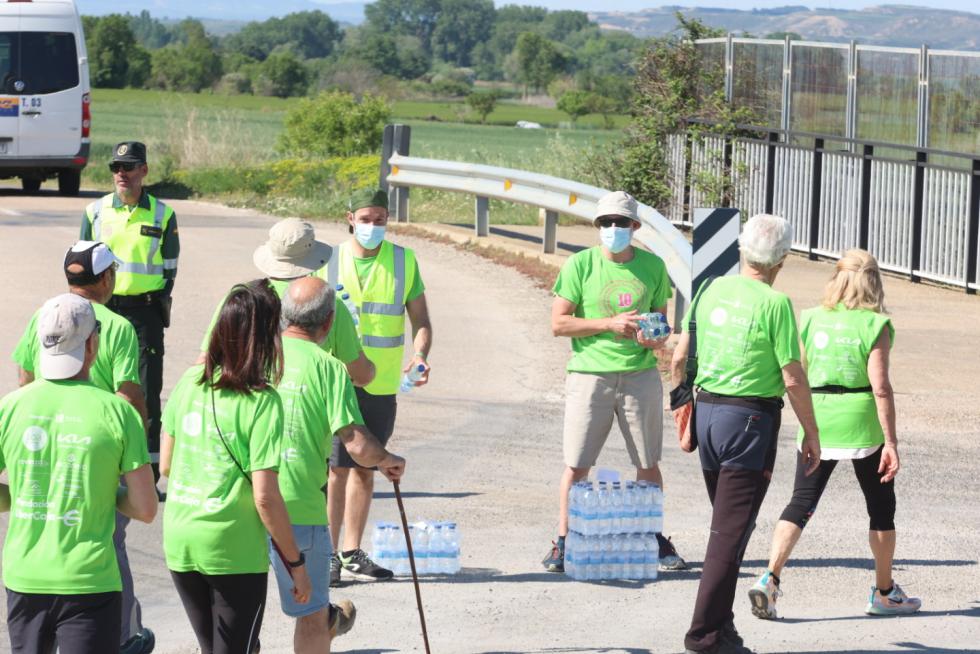 Los "marchosos" recorren los 18 kilómetros de la ruta