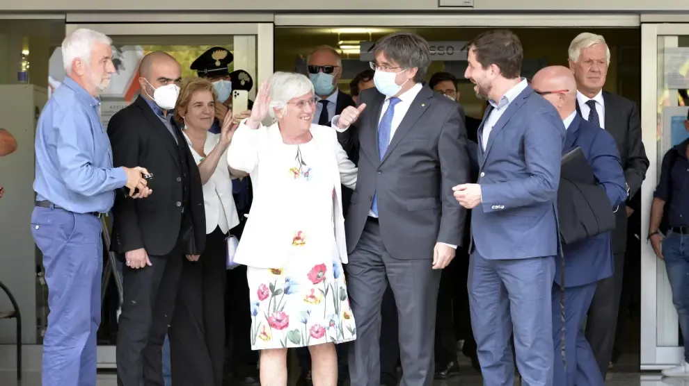 El expresidente catalán a la salida de los juzgados.