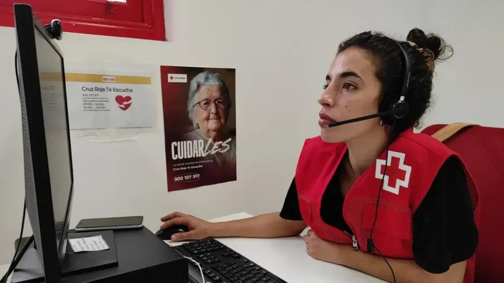 Cruz Roja ha puesto en marcha el servicio de apoyo psicológico 'Cruz Roja Te Escucha La Palma'.