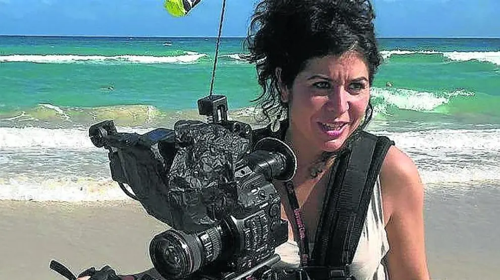 Laura Sipán trabaja con la cámara desde hace unos 15 años.