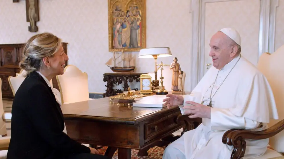 Yolanda Díaz compartió un encuentro “muy emotivo” con el papa Francisco.