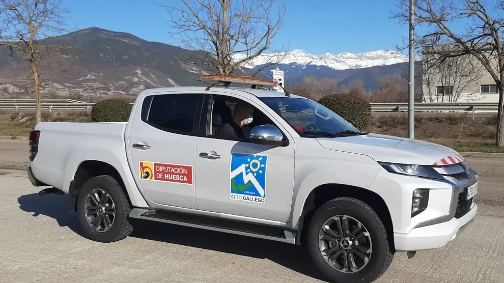 Nuevo vehículo pick-up para el servicio de vialidad invernal de la Comarca del Alto Gállego.
