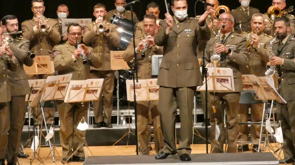 El concierto fue dirigido por el capitán Roberto Sancasto.