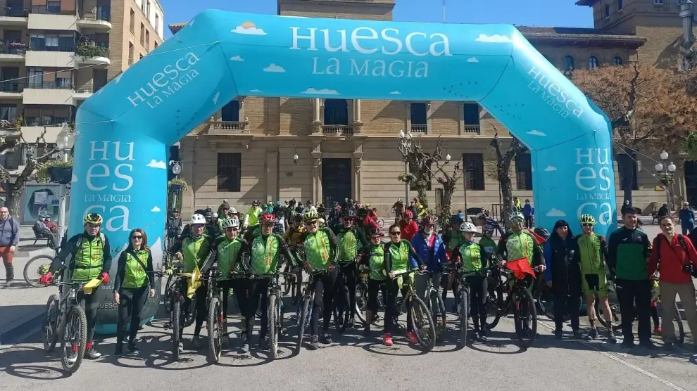 Participantes en la I Bicicletada de la iniciativa 30 días en bici.