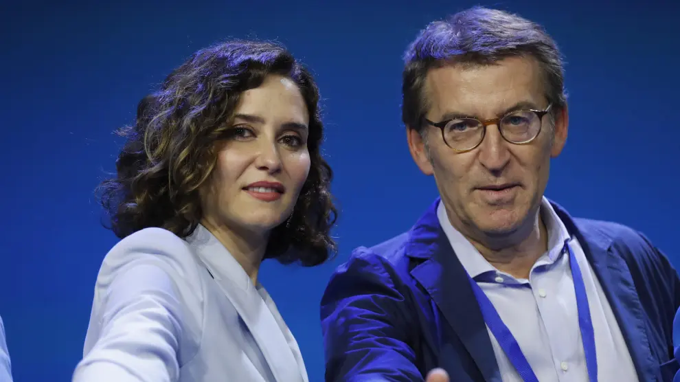 Núñez Feijóo e Isabel Ayuso en el Congreso del PP en Madrid este sábado