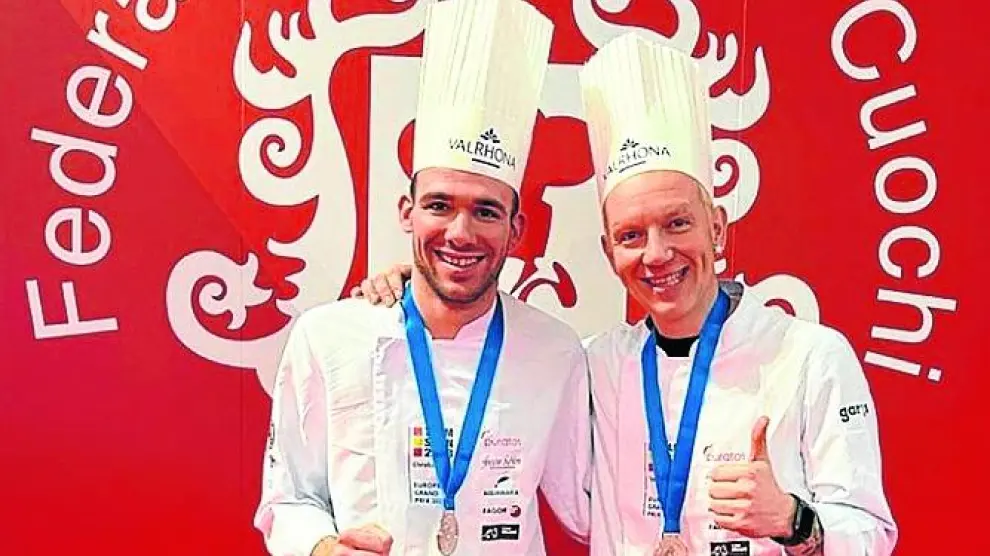 Christian Mor y Toño Rodríguez se muestran “muy contentos” de la medalla de plata.